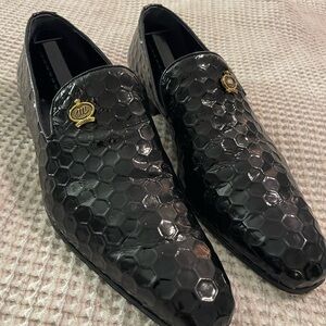 Mauri Black Honeycomb Pattern Loafers